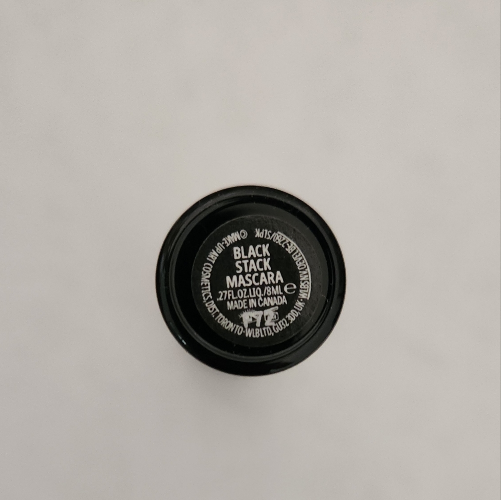 M·A·CStack Mascara / Mini M·A·C - Picture 2 of 3